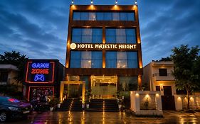Hotel Majestic Heights